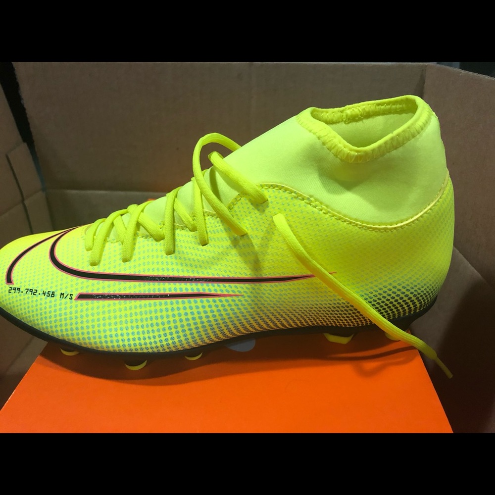 New! Nike Superfly 7 Club MDS FG/MG Soccer Cleats